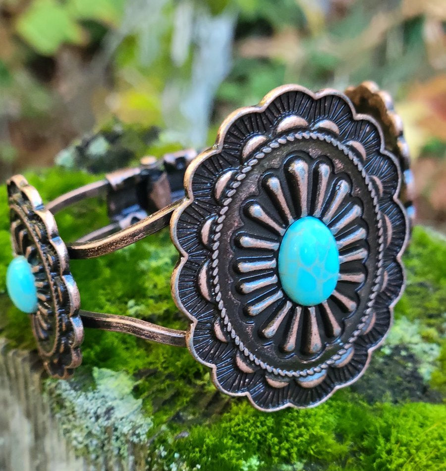 Southwestern Navajo Silver Turquoise Concho Bracelet
