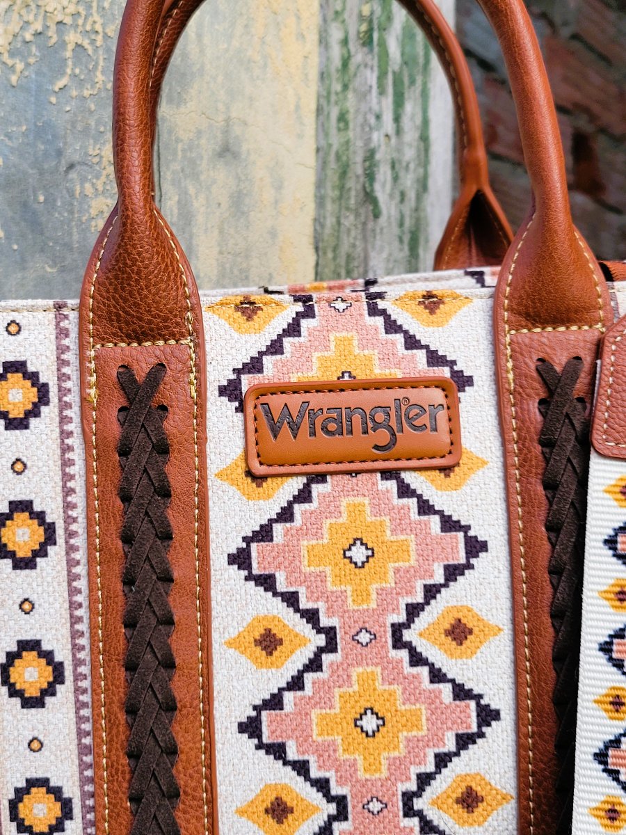 detail wrangler canvas tote